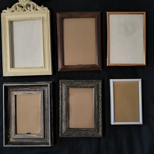 Vintage and modern photo frames set of 6 like new