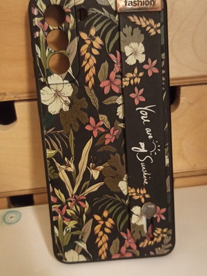 Samsung Galaxy S21 case like new, floral design