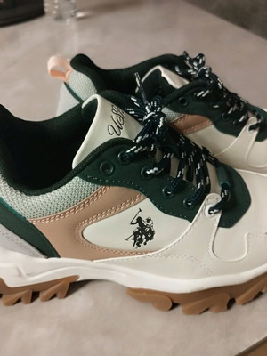 U.S. Polo Assn. leather athletic shoes like new, white with green and salmon details