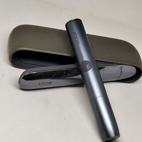 IQOS ILUMA device Pebble Grey like new with charging cable