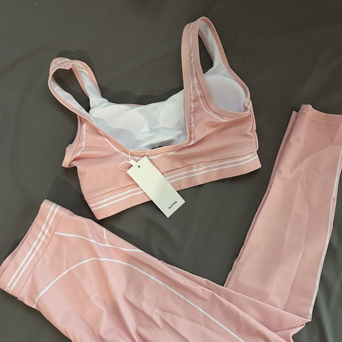 Alo Yoga set, pink, size small