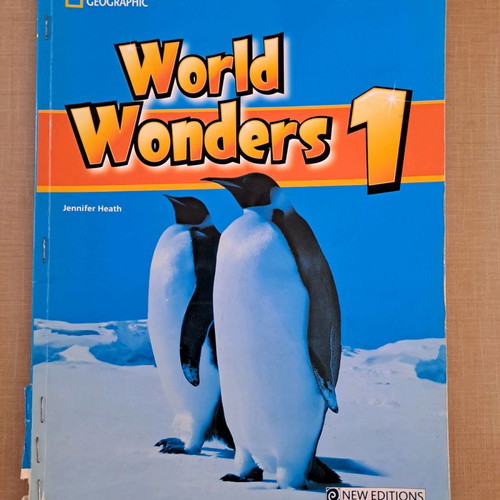 World Wonders 1 books used, set with Student's book, Workbook, Companion, Grammar