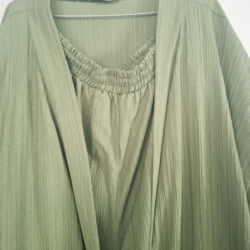 Honey set XL with long kimono, like new, green