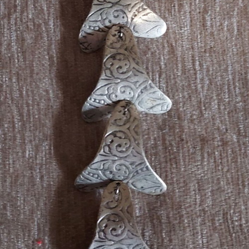 Bracelets like new, pack of 4 in various designs