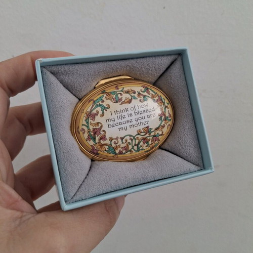 Vintage Halcyon Days enameled box with gold, new