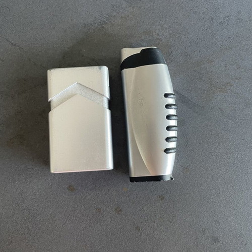 Marlboro vintage collectible metal lighters used, windproof, set of 2