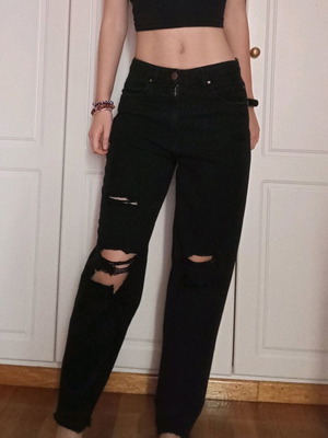 Black ripped Pink Woman jeans like new, size S