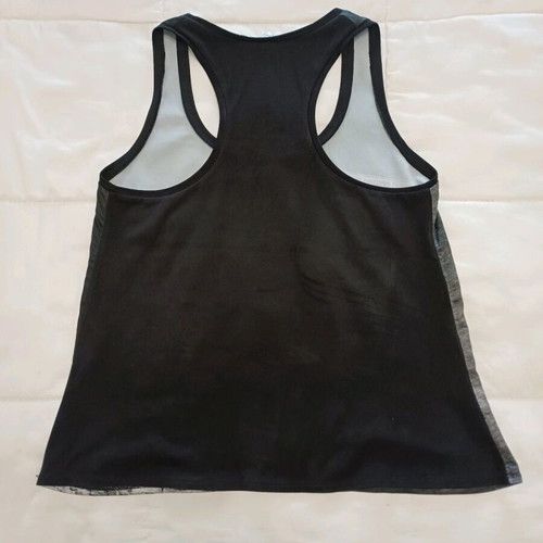 Iso sleeveless women's top rock style like new, black and white, size M