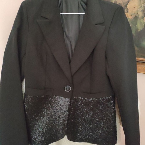 Italian jacket with sequins black, like new, size L