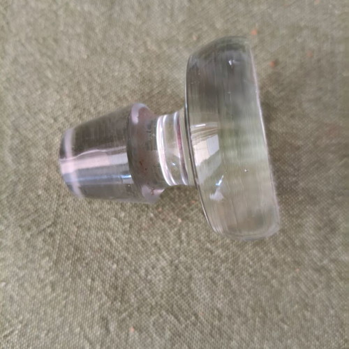 Crystal bottle stoppers like new, set of 2