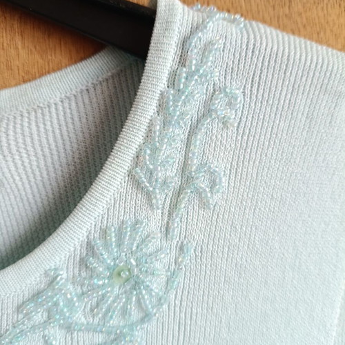 Zara turquoise knitted top with embroidery like new, size M
