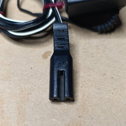 Power adapter 1.5V used with 300mA current