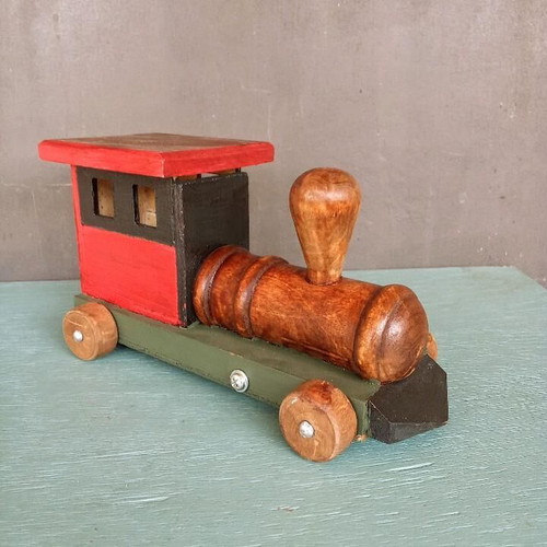 Wooden carved train from 1950 like new