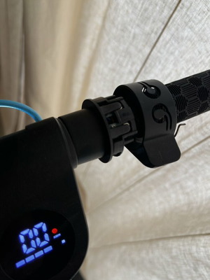 Scouter electric scooter used, needs throttle part and possibly battery