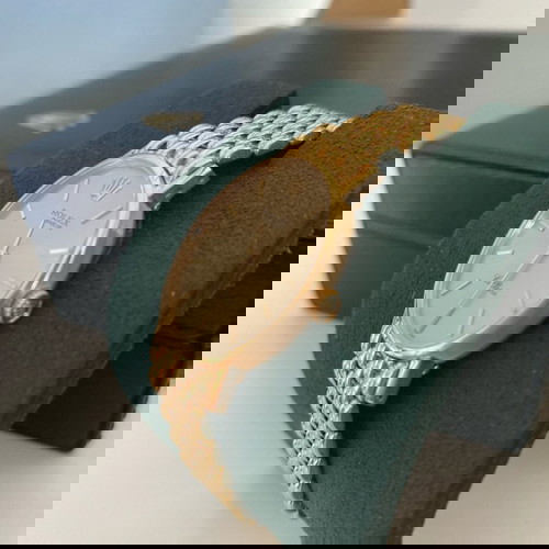 Rolex Cellini γυναικείο ρολόι από κίτρινο χρυσό σαν καινούργιο