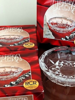 Μεγάλα τασάκια κρυστάλλου RCR Royal Crystal Rock 24% καινούργια, σετ 4 τεμαχίων