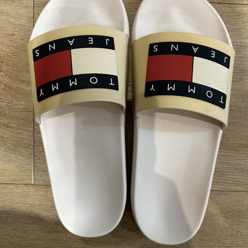 Tommy Jeans white slippers size 42