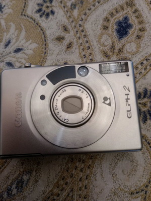 Canon ElPH2 analog APS film camera like new