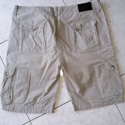 Navy & Green men's cargo shorts No 38 like new, beige