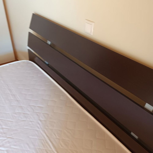 Bo Consept bed 1.60 x 2.00 m with Relax Strom mattress, slats and bedside table