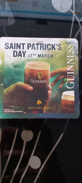 Συλλεκτικό σουβέρ Guinness χάρτινο