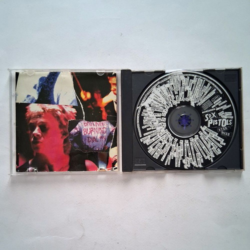 Sex Pistols Kiss This CD used, punk
