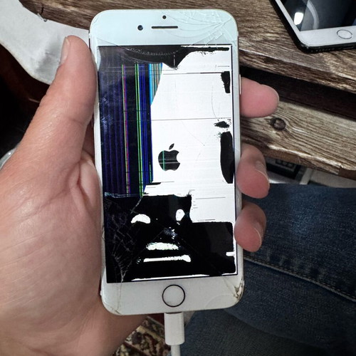 iPhone 7 32g used, parts only