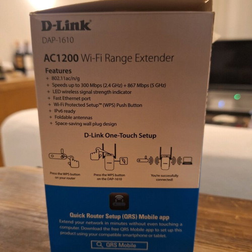 D-Link WiFi Extender like new for network extension