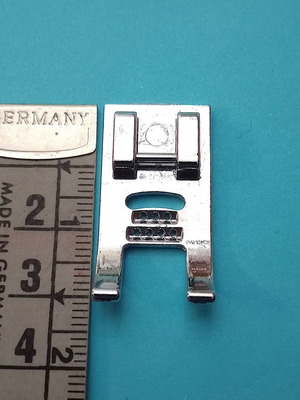 Sewing machine foot with 7 holes for home use new