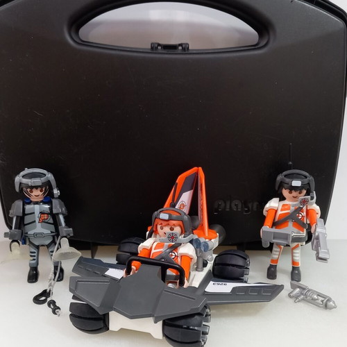 Playmobil Top Agents car with 3 figures and accessories used