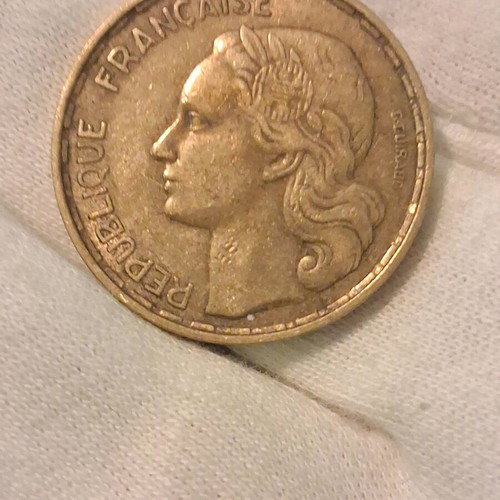 50 francs France 1951 used bronze coin
