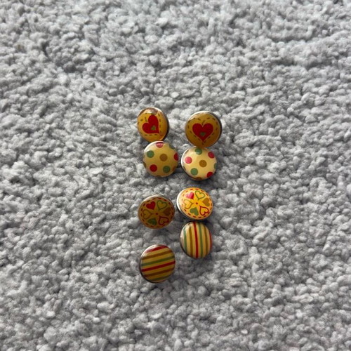 Pins used for corkboard