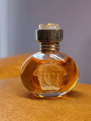 Miniature perfume