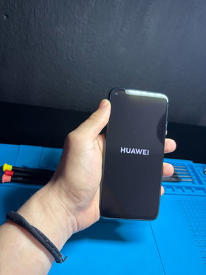 Huawei P40 Lite Emerald Green σαν καινούργιο με tempered glass