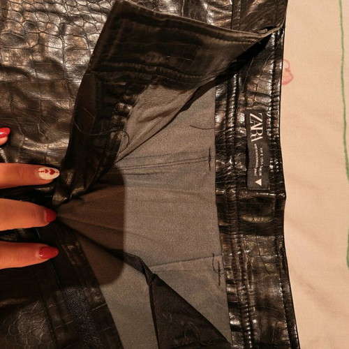 Zara leather long skirt like new, black with waist tear