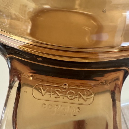 Pyrex Vision round heatproof dish like new, 0.15 cm deep