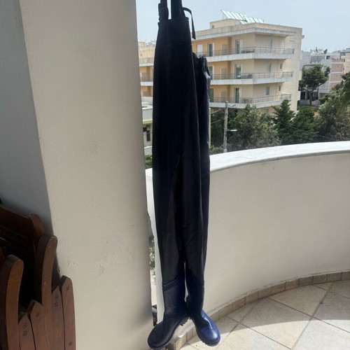 Fishing-Hunting Pants new dark blue with boots size 43