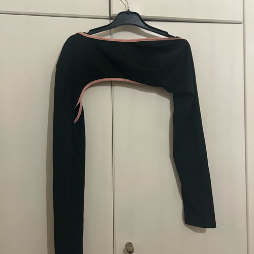 Blouse Shein black and pink size M like new