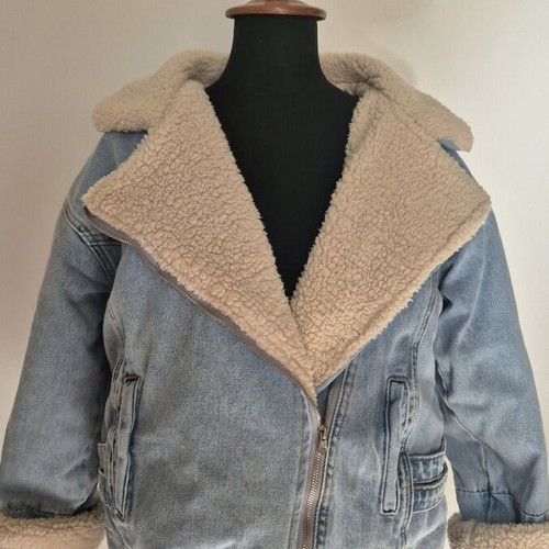 Denim jacket with fur used, blue, size M