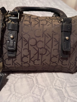 Calvin Klein CK bag used with worn leather repairable