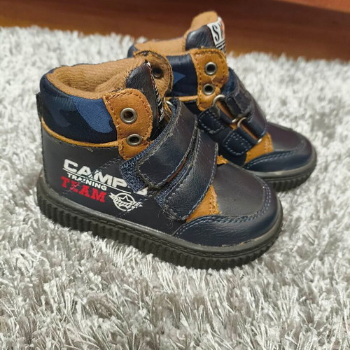 Children's boots size 20 new, blue with tan details