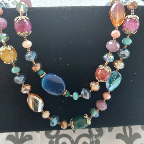Double necklace with sparkling stones new, multicolored