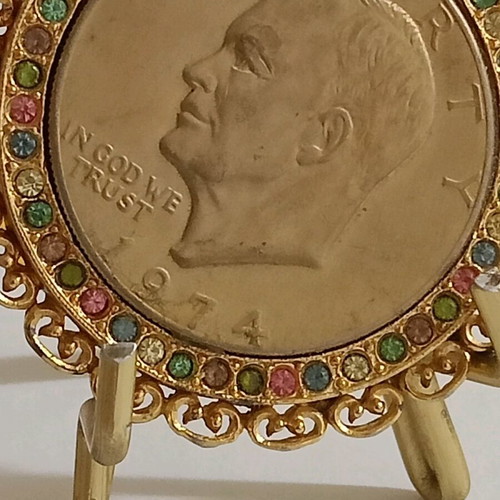 Eisenhower decorative gold-plated medal used, galvanized, vintage jewelry