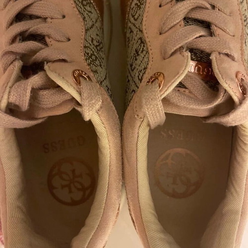 Guess sport shoes size 37 with logo and glitter, like new