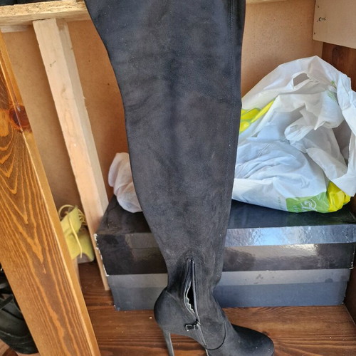 Tsakiris Mallas over-the-knee boots size 38 like new black with stiletto heel