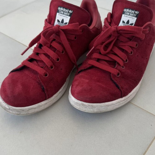 Adidas Stan Smith sneakers size 39.5, like new, red suede