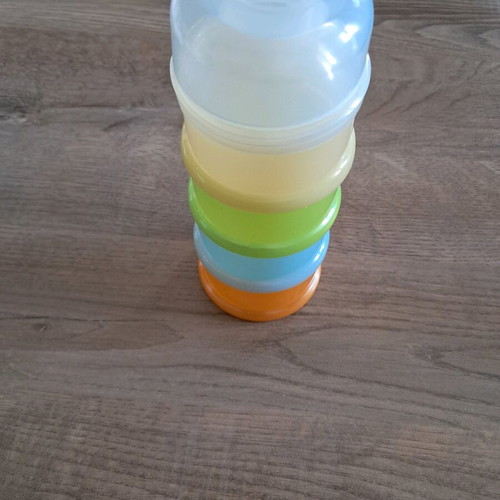 Jumpo milk or cream powder storage container set like new