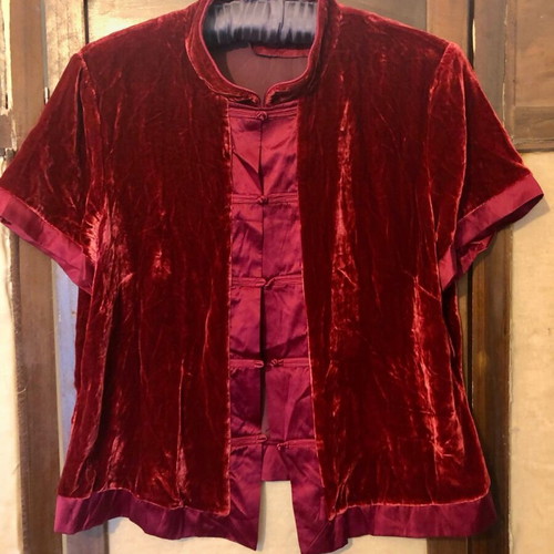 Velvet Monsoon shirt Chinese style like new, red XL