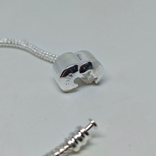 Silver bracelet snake chain with heart clasp S925 like new
