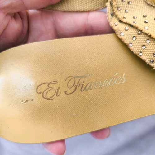 Ei Fiancees flat sandals used, size 41, beige